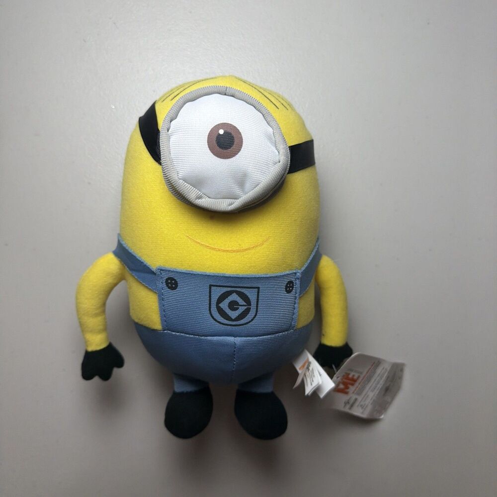 Minion Stuart stuffed animal plush Illuminations 9”